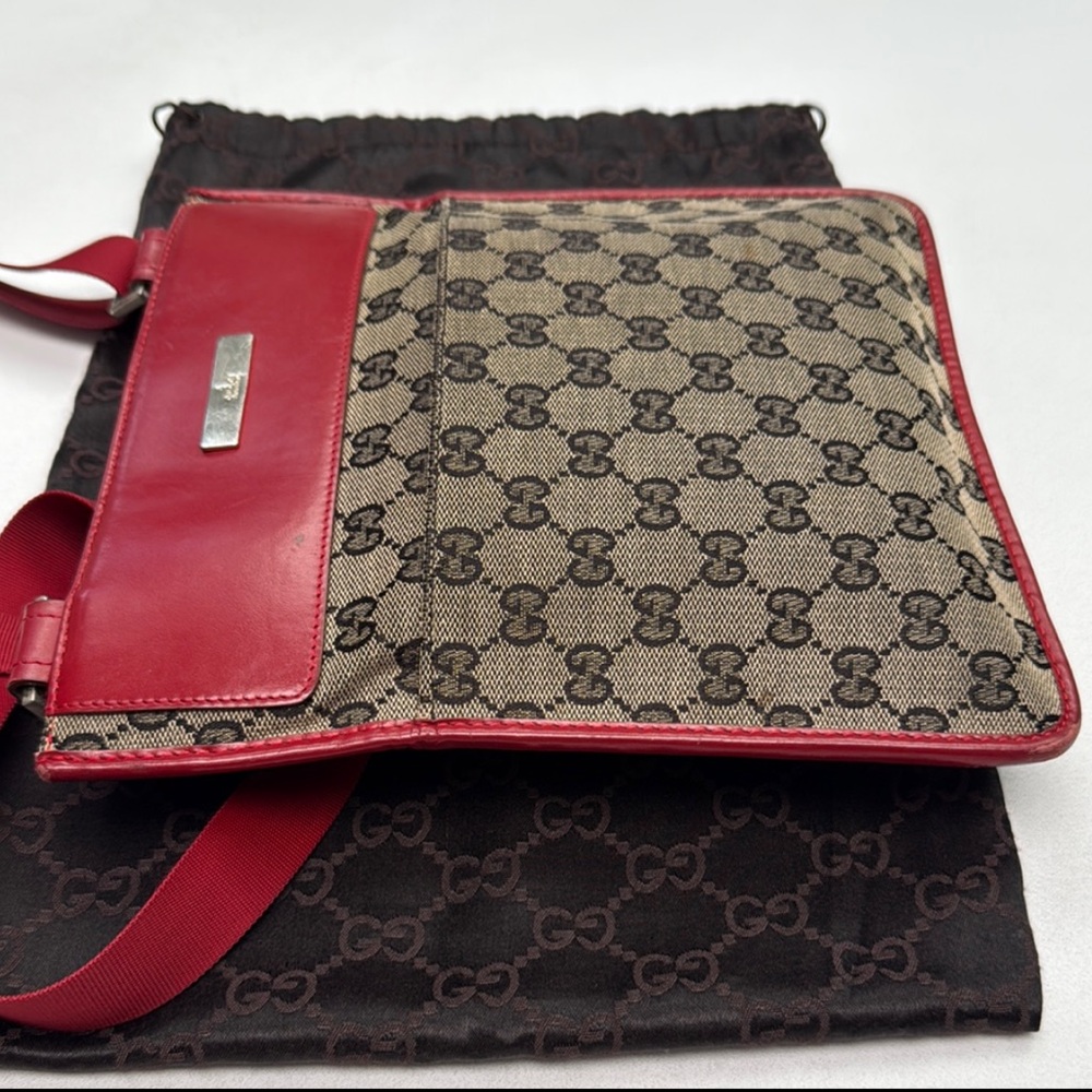 Authentic Gucci GG Monogram Leather & Canvas Crossbody, Care Card & Dust Bag - Picture 6 of 16